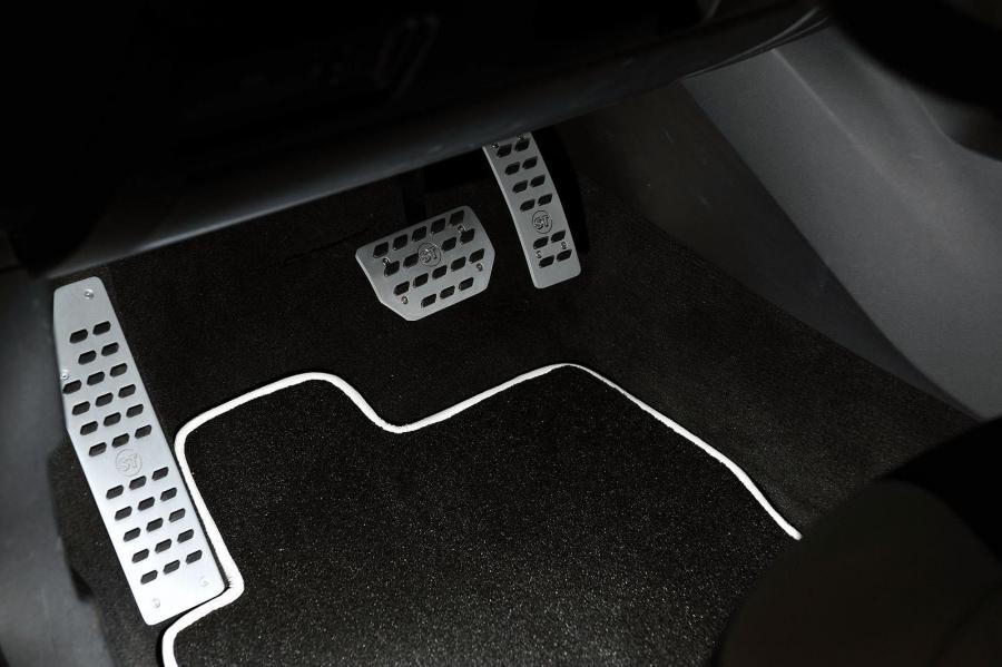  Land Rover Range Rover Evoque by Startech 2011 года  (фото 3 из 37)